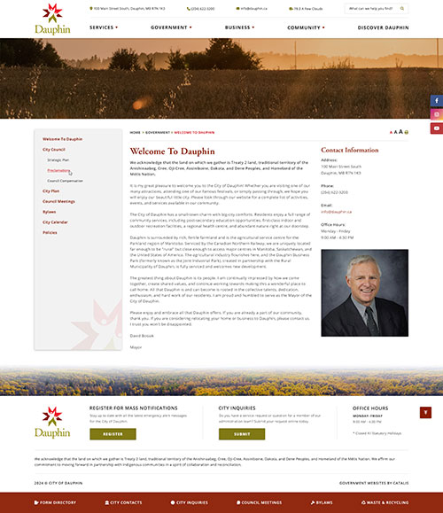 Dauphin - Inner Page mock